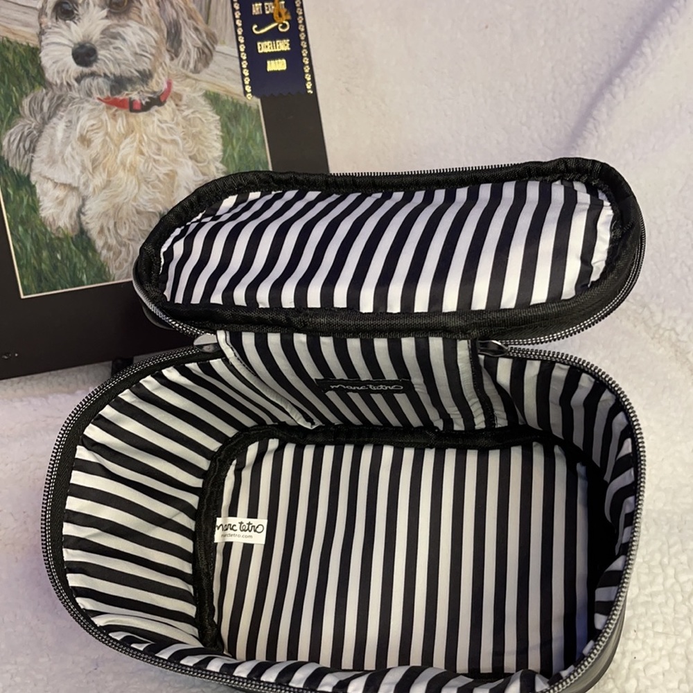 MARC TETRO Boston Terrier Black Cosmetic Tote | Train Case - Picture 4 of 7